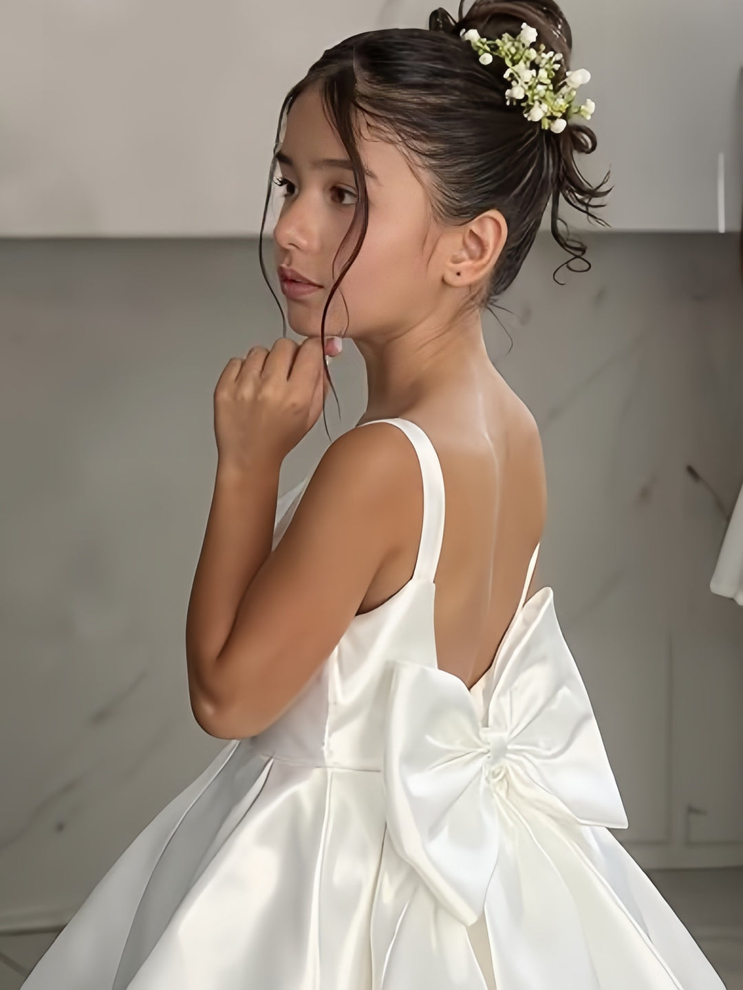 TinyTulle Elegant Satin Sleeveless Wedding Flower Girl Dress with Bow