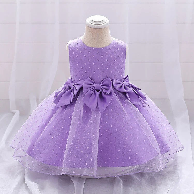 TinyTulle Elegant Ball Gown Sleeveless Scoop Neck Flower Girl Dress with Bow Knot