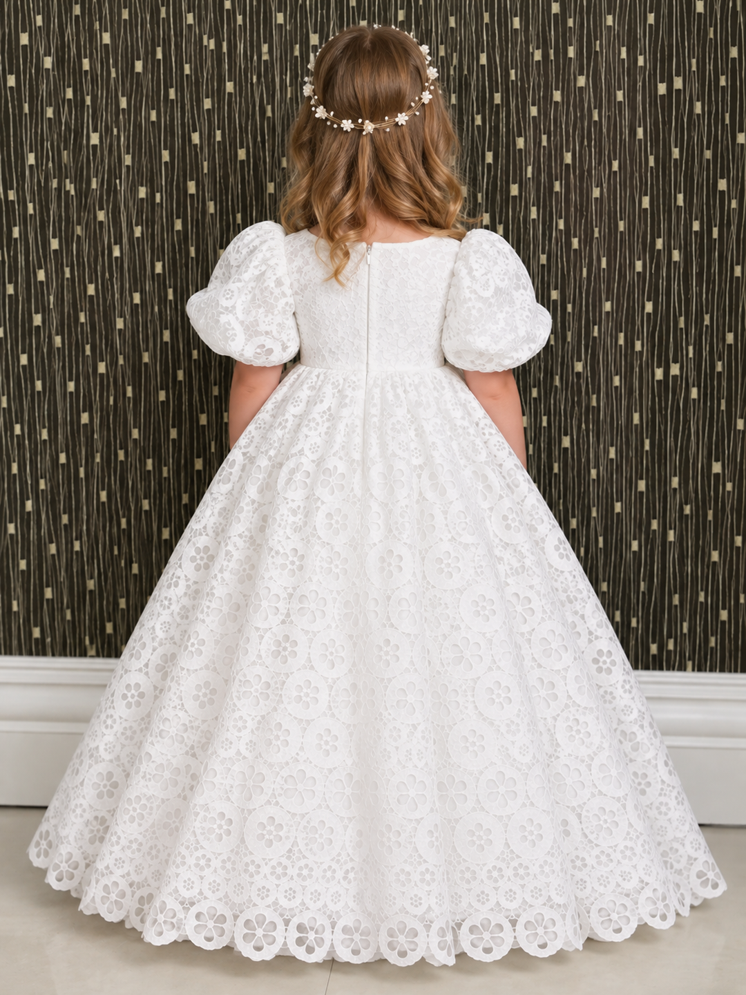 TinyTulle Elegant White Floral Lace Puff Sleeve Flower Girl Dress with Scalloped Hem