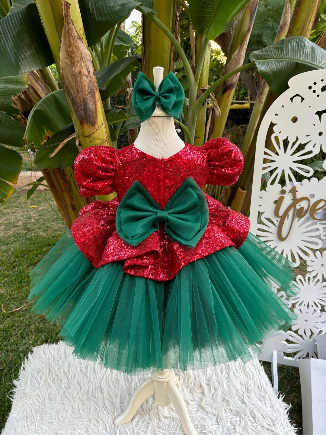 TinyTulle Red Sequin Bodice Green Tulle Flower Girl Dress with Elegant Bow
